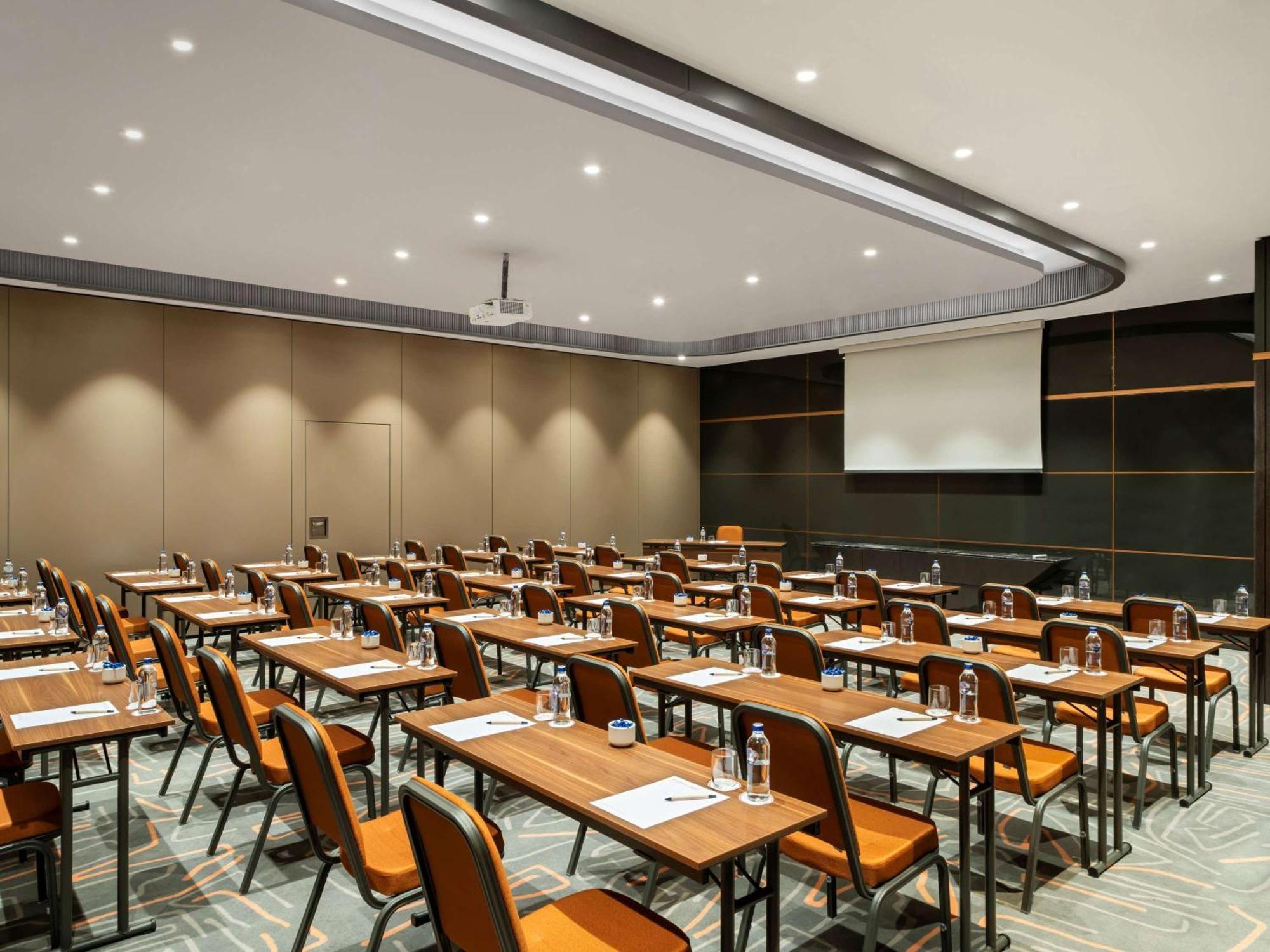 Moevenpick Hotel Istanbul Marmara Sea Dış mekan fotoğraf