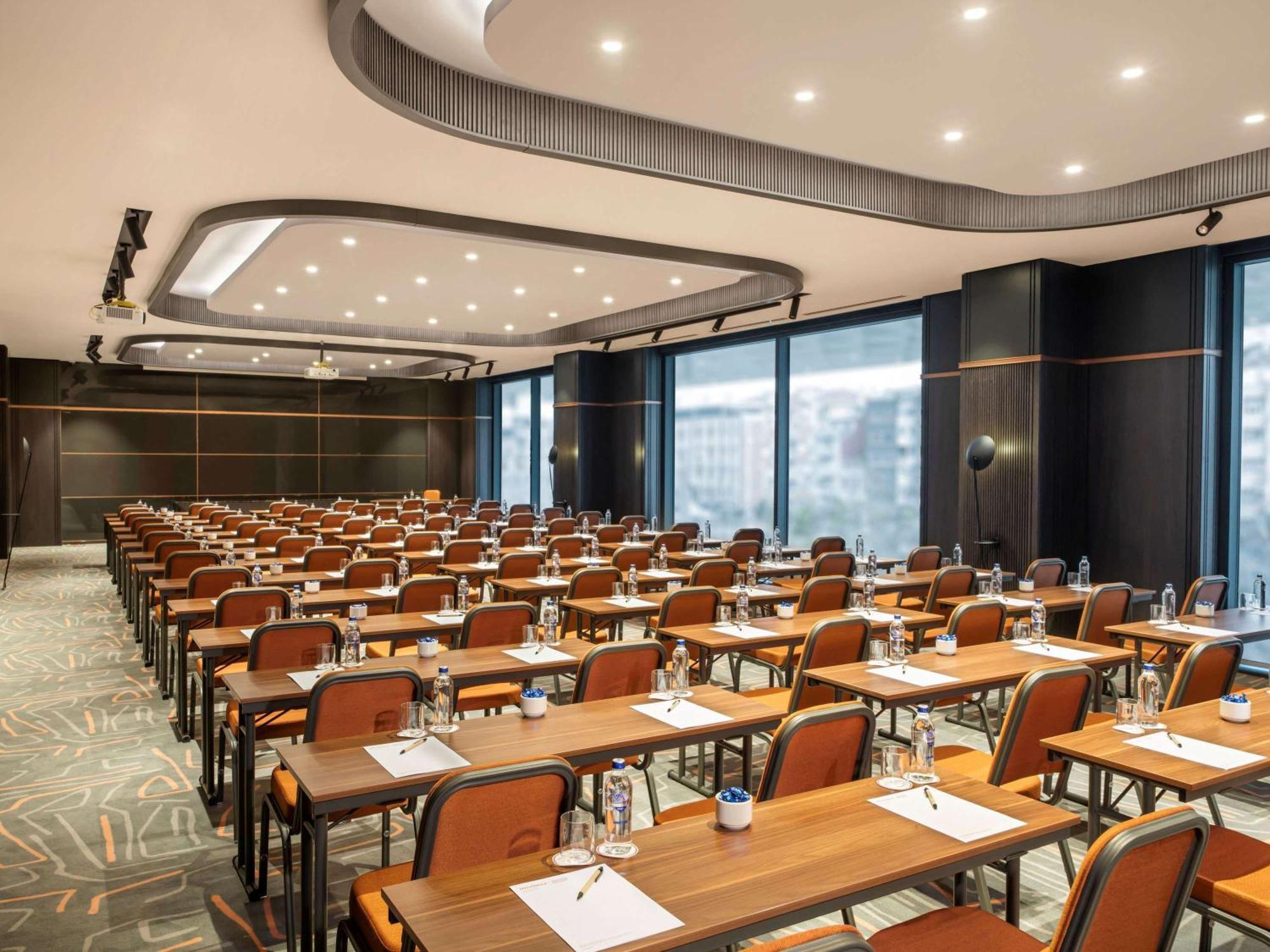 Moevenpick Hotel Istanbul Marmara Sea Dış mekan fotoğraf