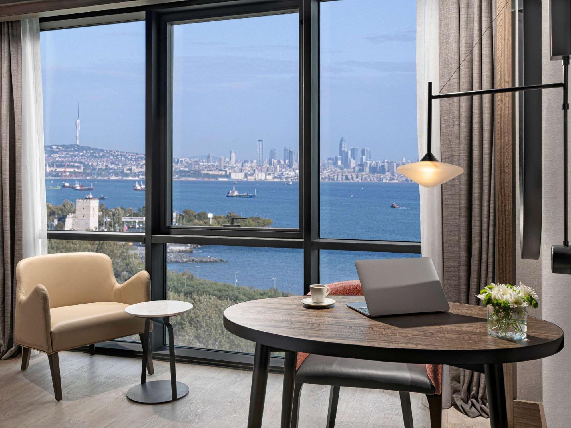 Moevenpick Hotel Istanbul Marmara Sea Dış mekan fotoğraf