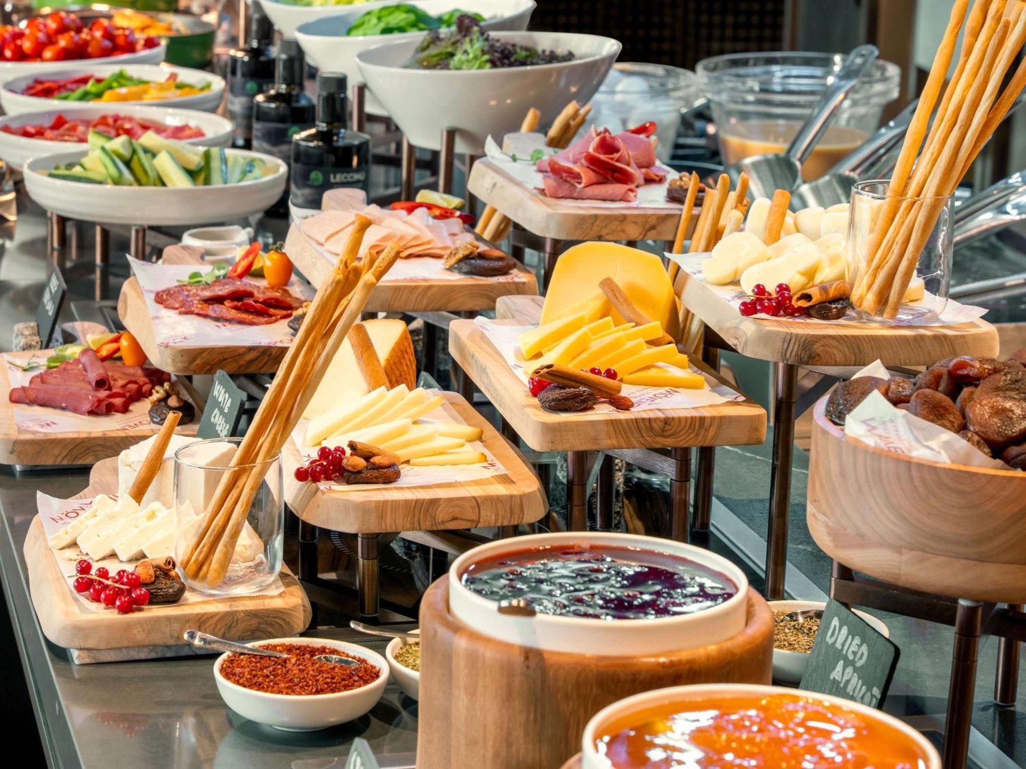 Moevenpick Hotel Istanbul Marmara Sea Dış mekan fotoğraf